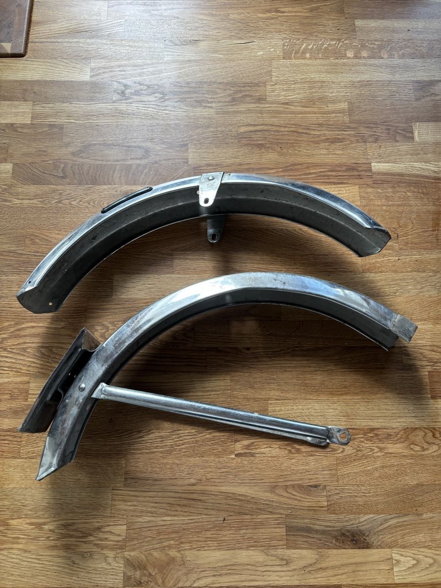 Piaggio Pièces pour mobylette: Schutzblech Piaggo Ciao – D'occasion à Bachenbülach par Queen_K