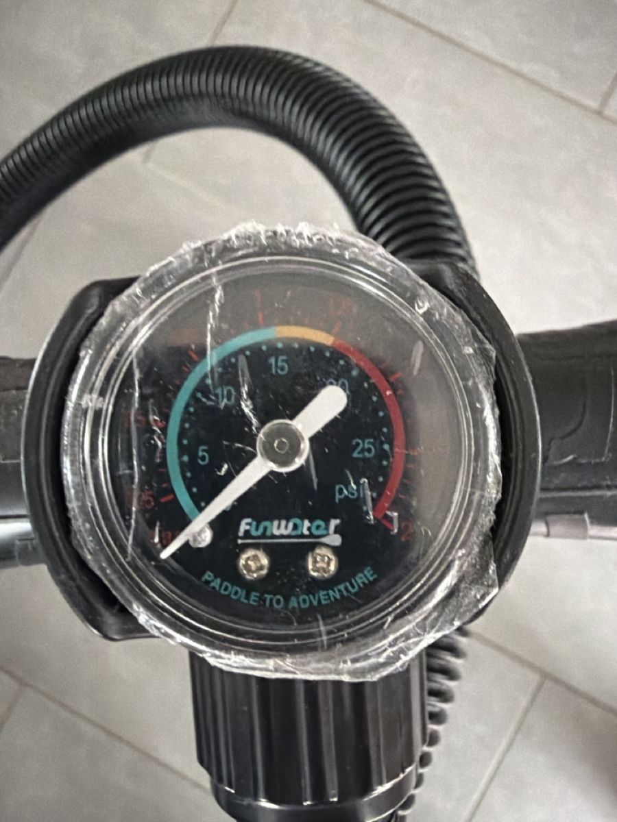 Pompe & Parti di ricambio: Funwater SUP Pumpe mit Manometer - Sommer-Schnäppchen! – Nuovo (secondo la descrizione) da Winterberg ZH venduto da NatiWeibel 1