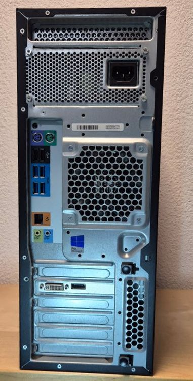 Estación De Trabajo HP Z440 – Xeon E5-2690 V4 2.60GHz (14 Núcleos), 64GB RAM, Sin HDD, Sin GPU, Sin SO, Reacondicionada