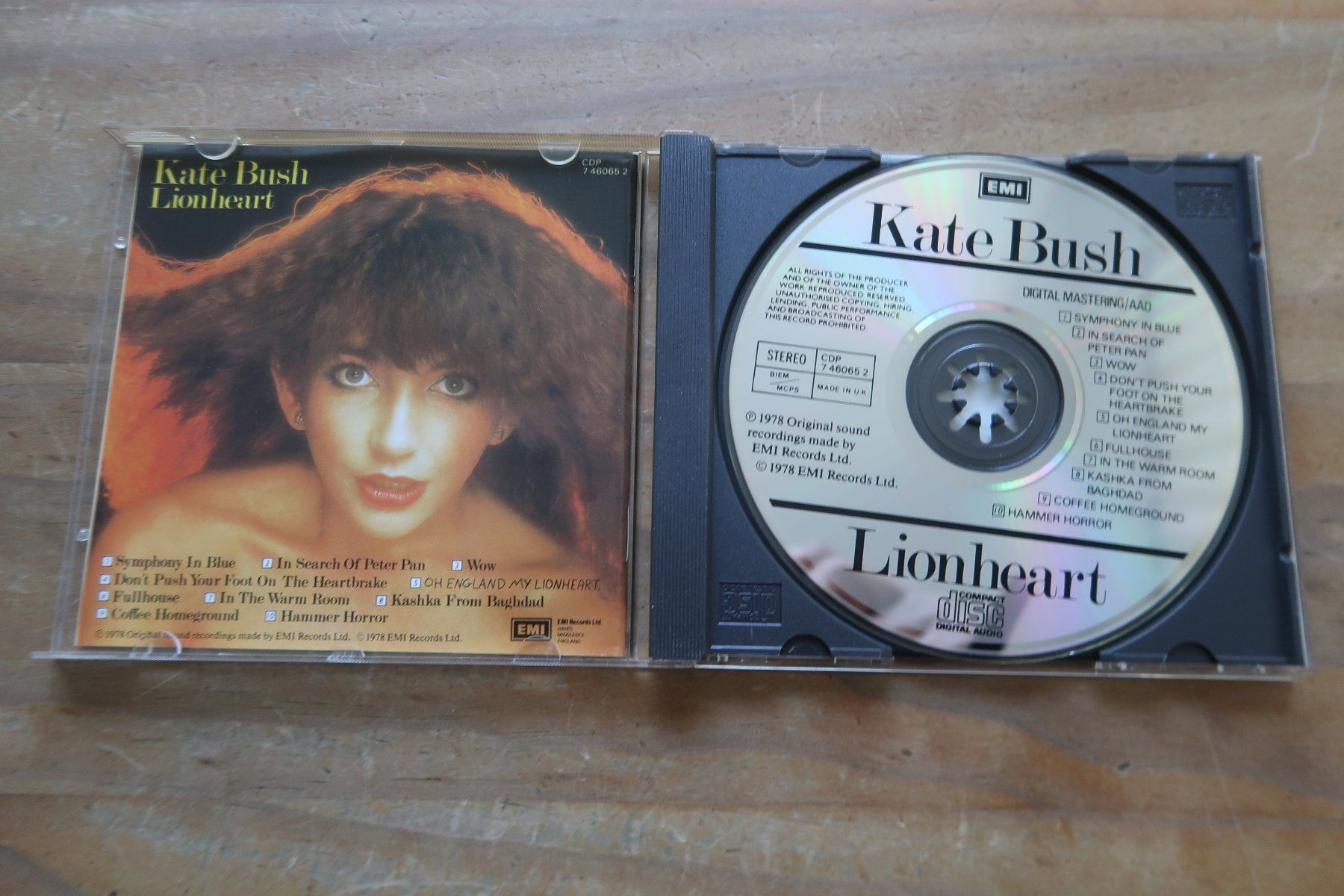 CDs: KATE BUSH - LIONHEART - CD – Gebraucht aus Basel von Patiscat 3