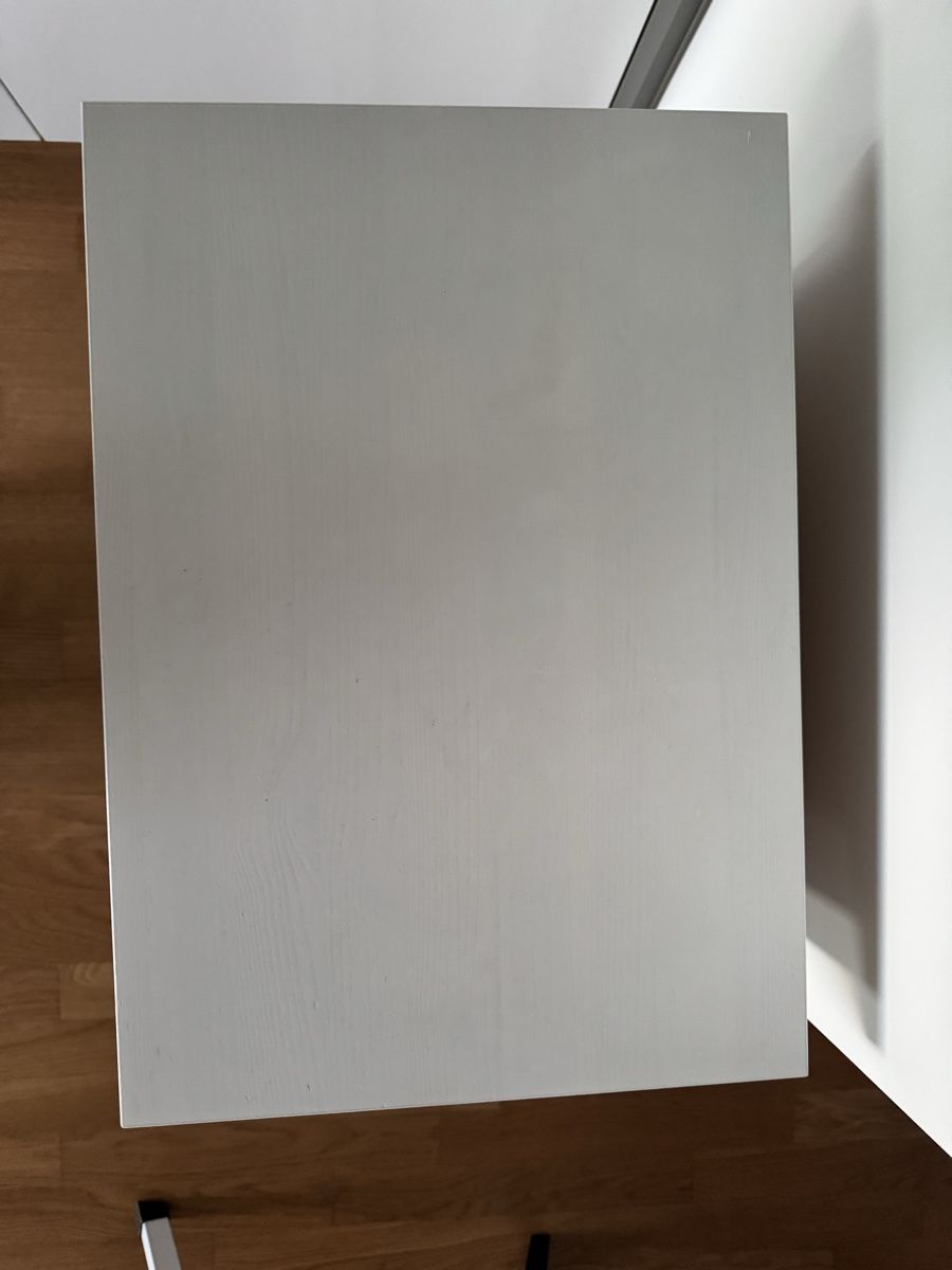 Ikea Comodini: IKEA Hemnes Nachttisch – Usato da Zürich venduto da nalan89 4