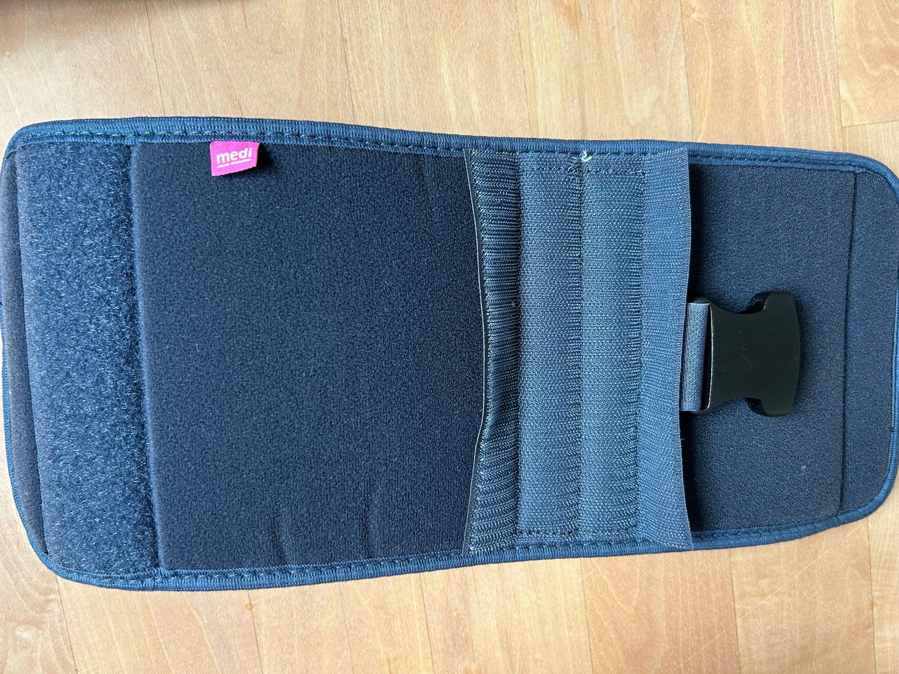 Protezioni & Imbottiture: Schulterorthese Schulterbandage nach Operation – Nuovo (secondo la descrizione) da Zollikon venduto da Moira55 6