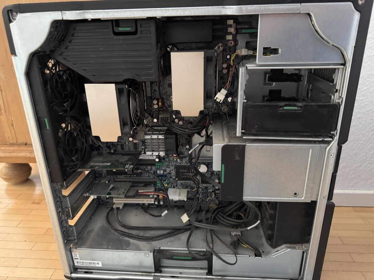 Hewlett Packard PCs: HP Z600 Workstation – Défectueux à Adliswil par Busys 2