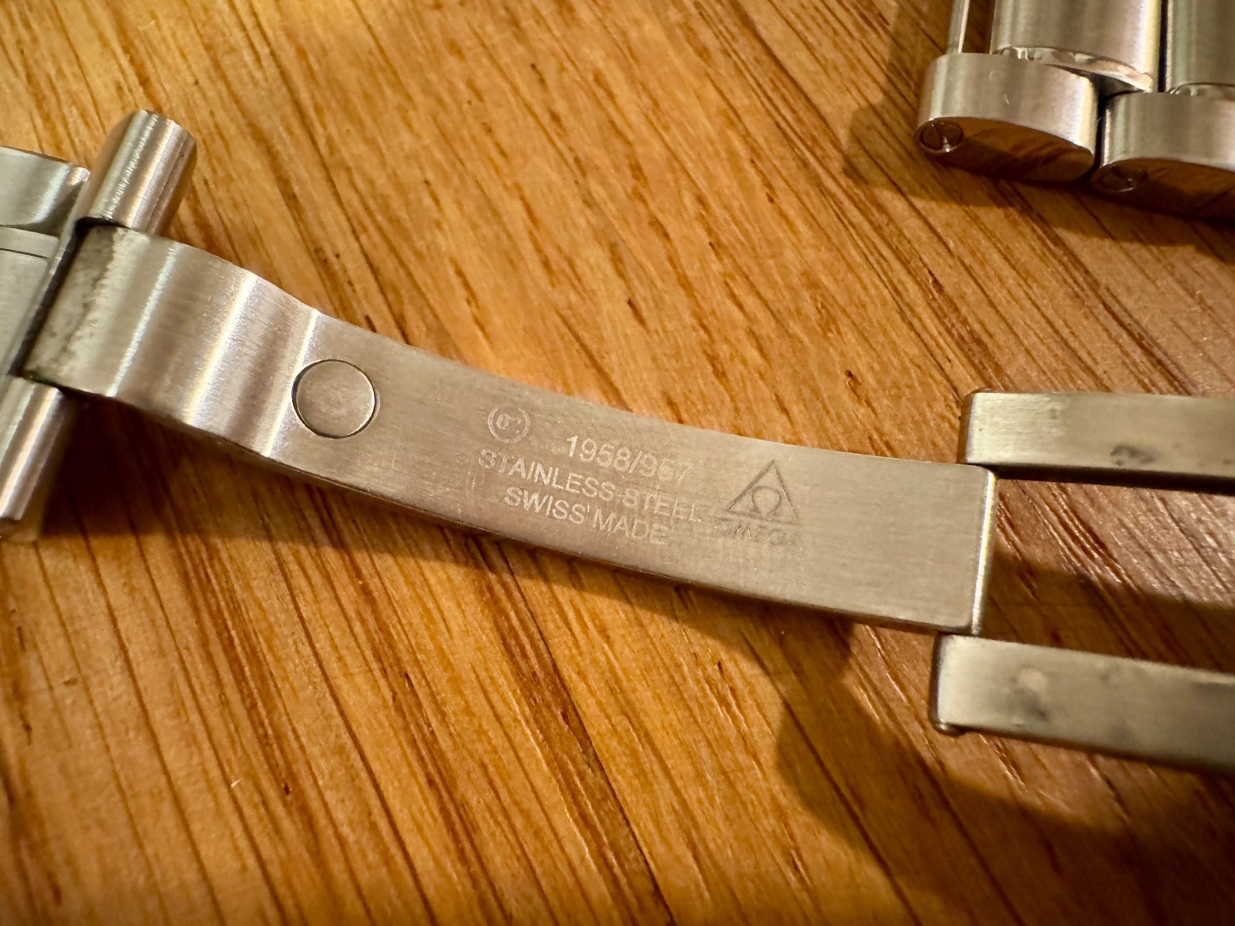 Bracciali & Braccialetti: Omega Speedmaster Stahlband / 20mm – Usato da Zürich venduto da Revilo15 1
