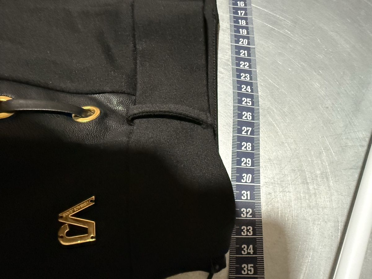 Pantaloni: Versace hose – Usato da visp venduto da Kmemo1 4