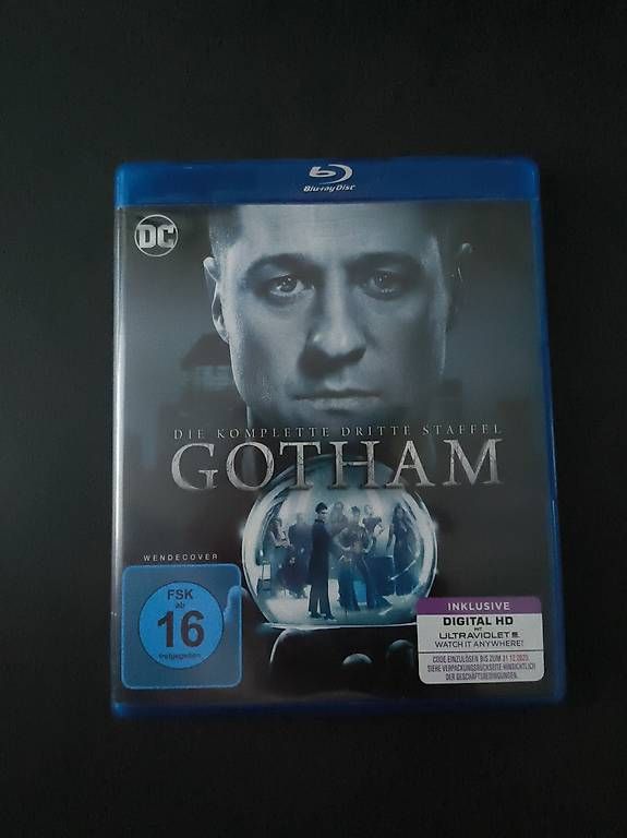 Tutti i DVDs: Gotham Staffel 3 – Usato da Sirnach venduto da Michi580