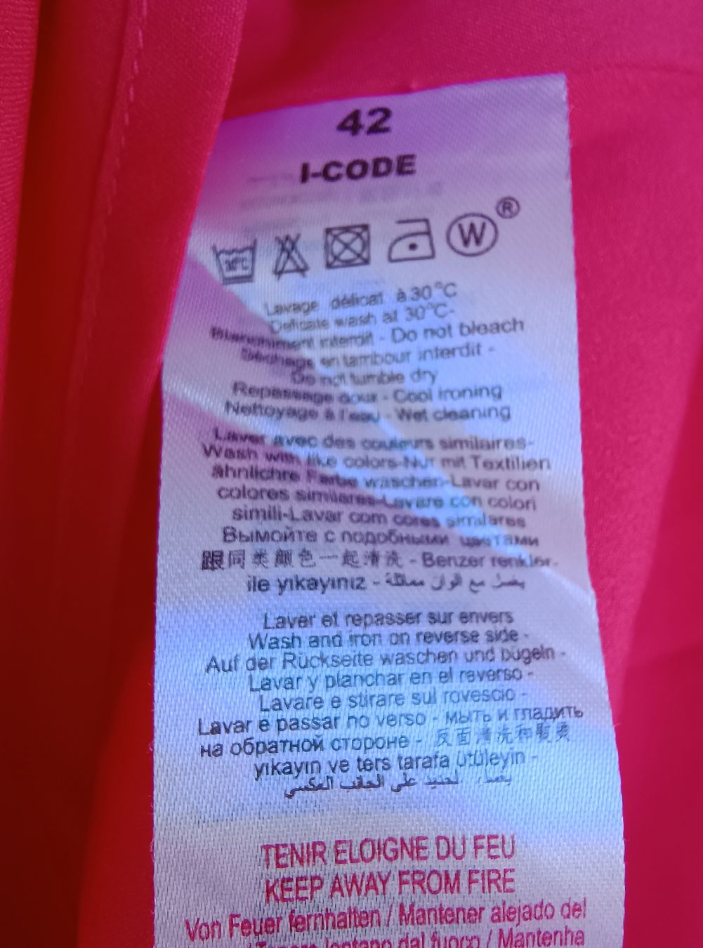 IKKS Vestiti: Robe coton rouge broderie plastron IKKS I-Code T42 – Nuovo e nell'imballaggio originale da Genève venduto da Brachiopode 5