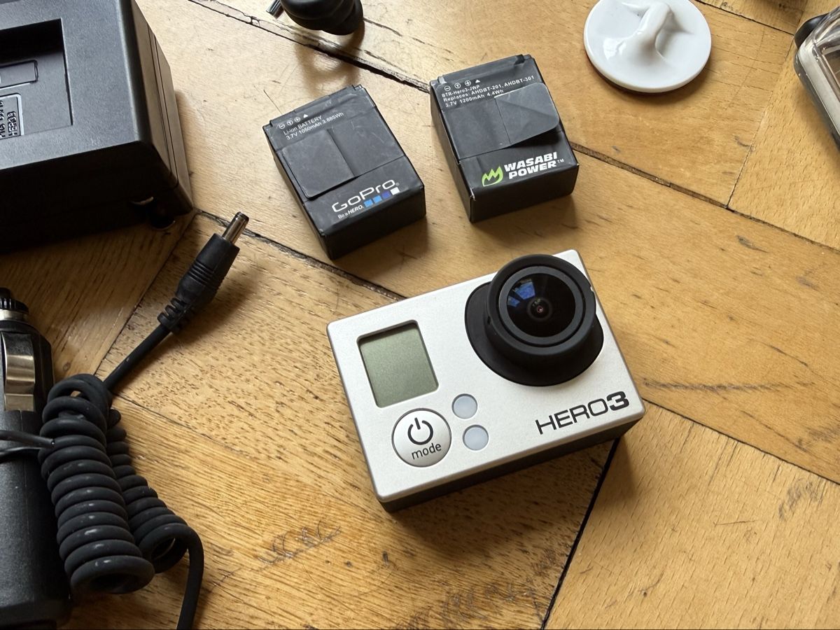 Gopro Action Cam: GoPro Hero 3 – Usato da Zürich venduto da ffeijod 2