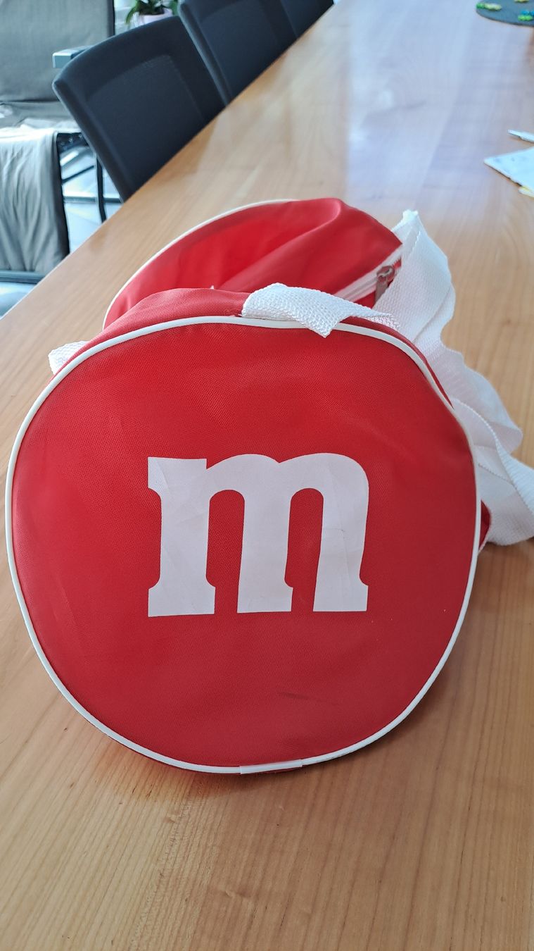 Wecker: 2x M&Ms Wecker und Tasche Set – Gebraucht aus Schattdorf von quota1000 5