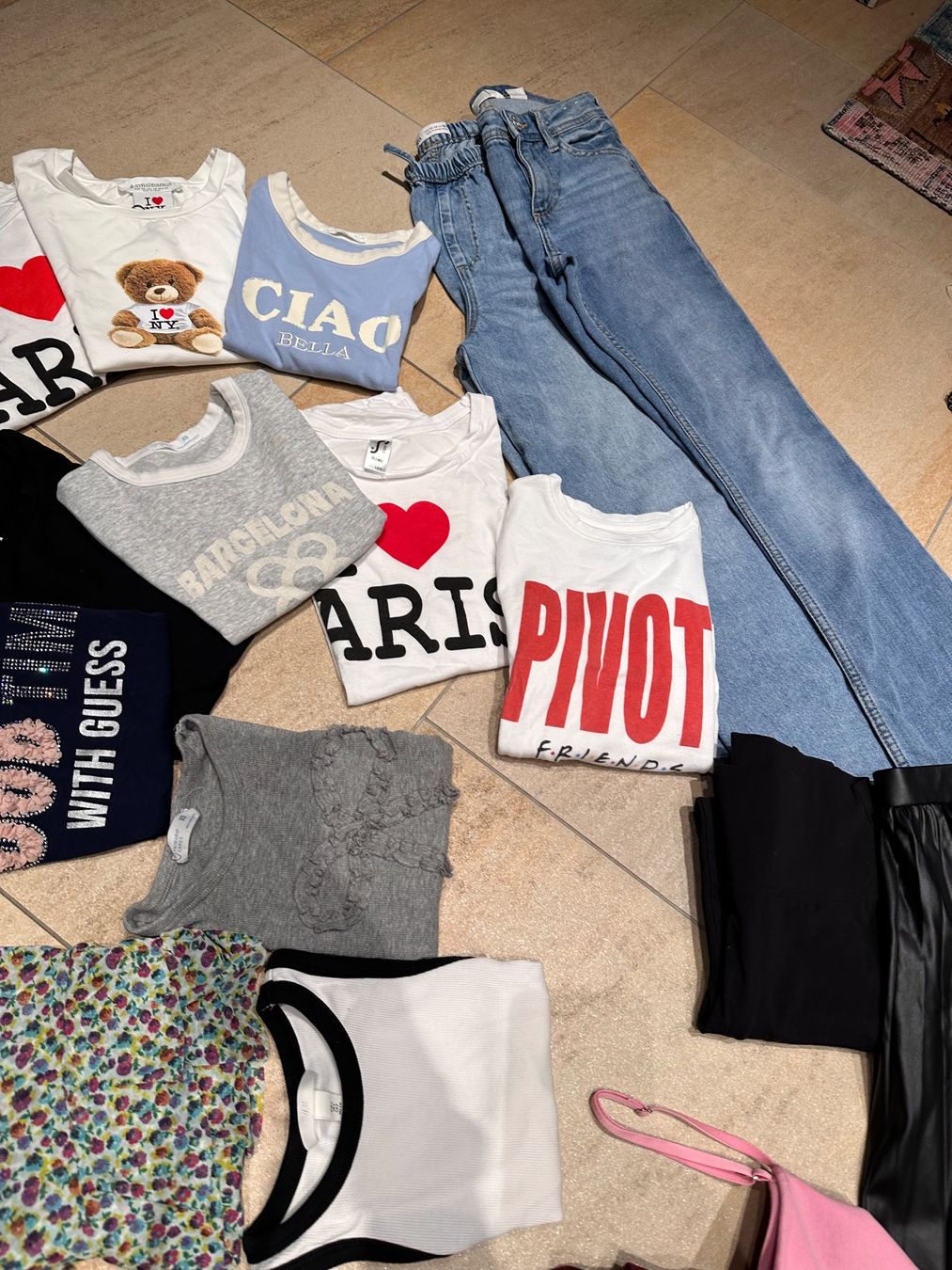 Lotti di vestiti: 27 teiliges Kleiderpaket Damen – Usato da Muttenz venduto da ap1515 6