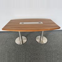 Wilkhahn Exclusiv Sitzungstisch 1480x840mm mit Kabelkanal