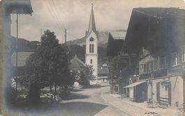 Lenk (BE) Ansicht des Dorfzentrums mit Kirche
