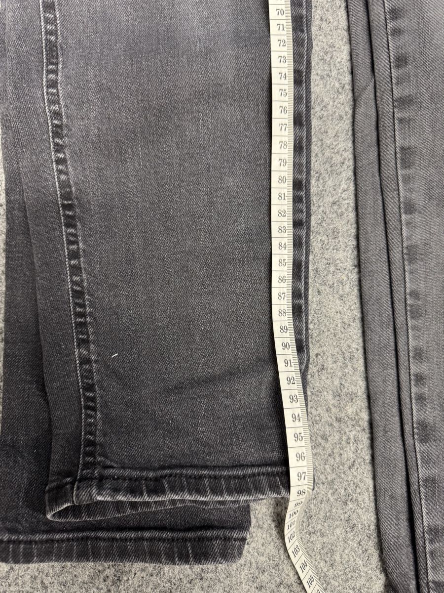 Levi's Jeans: Levis & Only Jeans Grösse 28 – Usato da Rütihof venduto da Mikarea 6