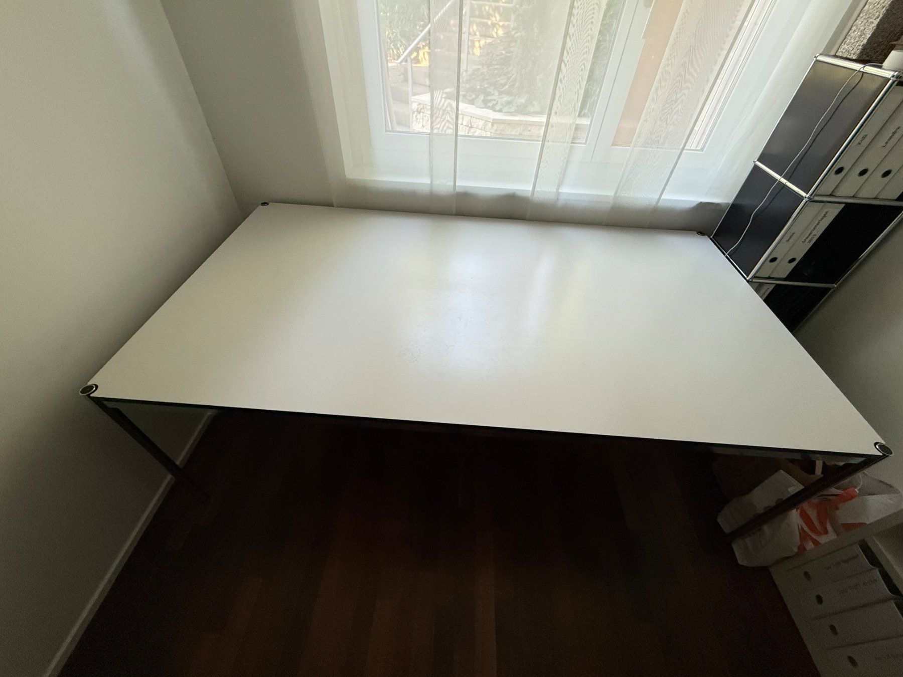 USM Tische: USM Haller Tisch 220x120 – Gebraucht aus Watt von famscuderi