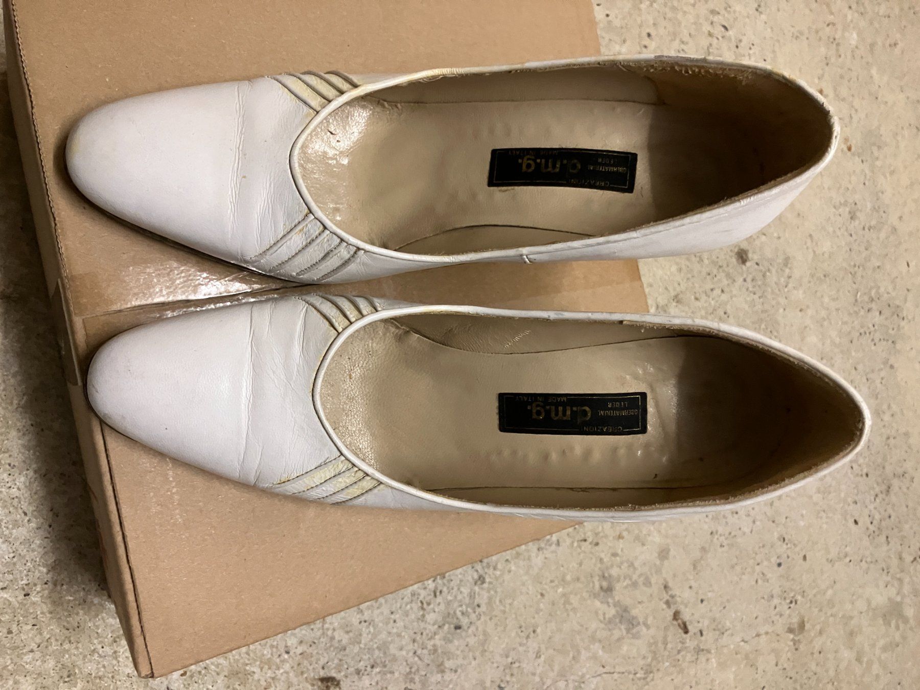 Scarpe da donna: Weisse Hochzeitsschuhe Grösse 38 – Usato da kaiseraugst venduto da Yohe