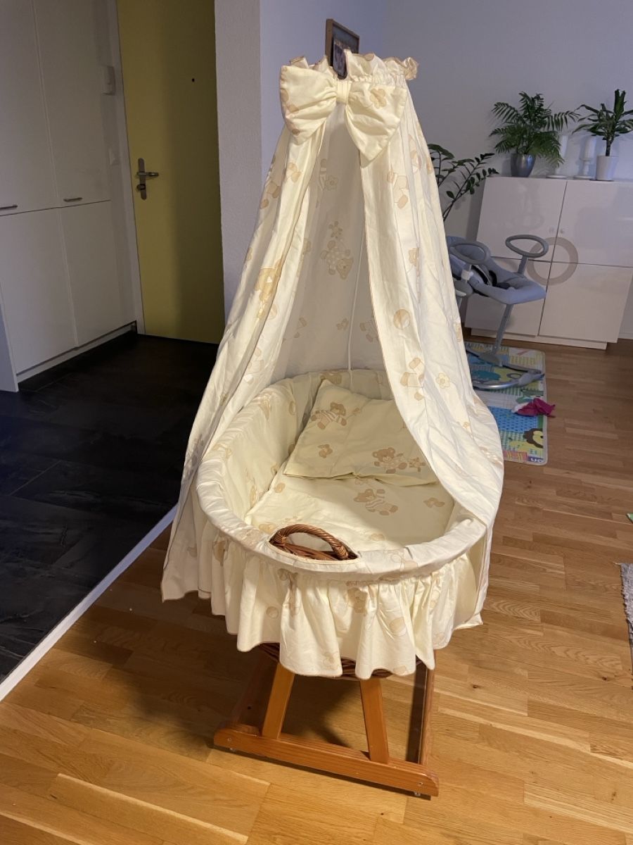 Babyzen Culle: Babykorb mit Ständer cremefarben mit Muster – Usato da Arbon venduto da Lenya4