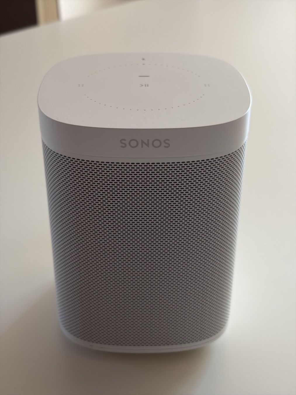 Sonos Casse acustiche: Sonos One Gen2 – Usato da Zürich venduto da Version1