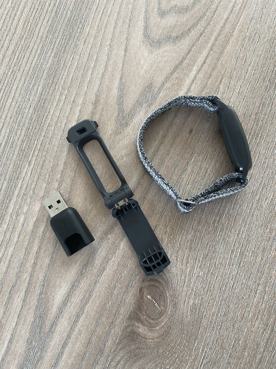 Huawei Smartwatch: Montre connecté Huawei Band 4e Active – Nuovo (secondo la descrizione) da Delémont venduto da Emi-98 7
