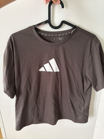 T-shirt Adidas femme gris taille S bon état