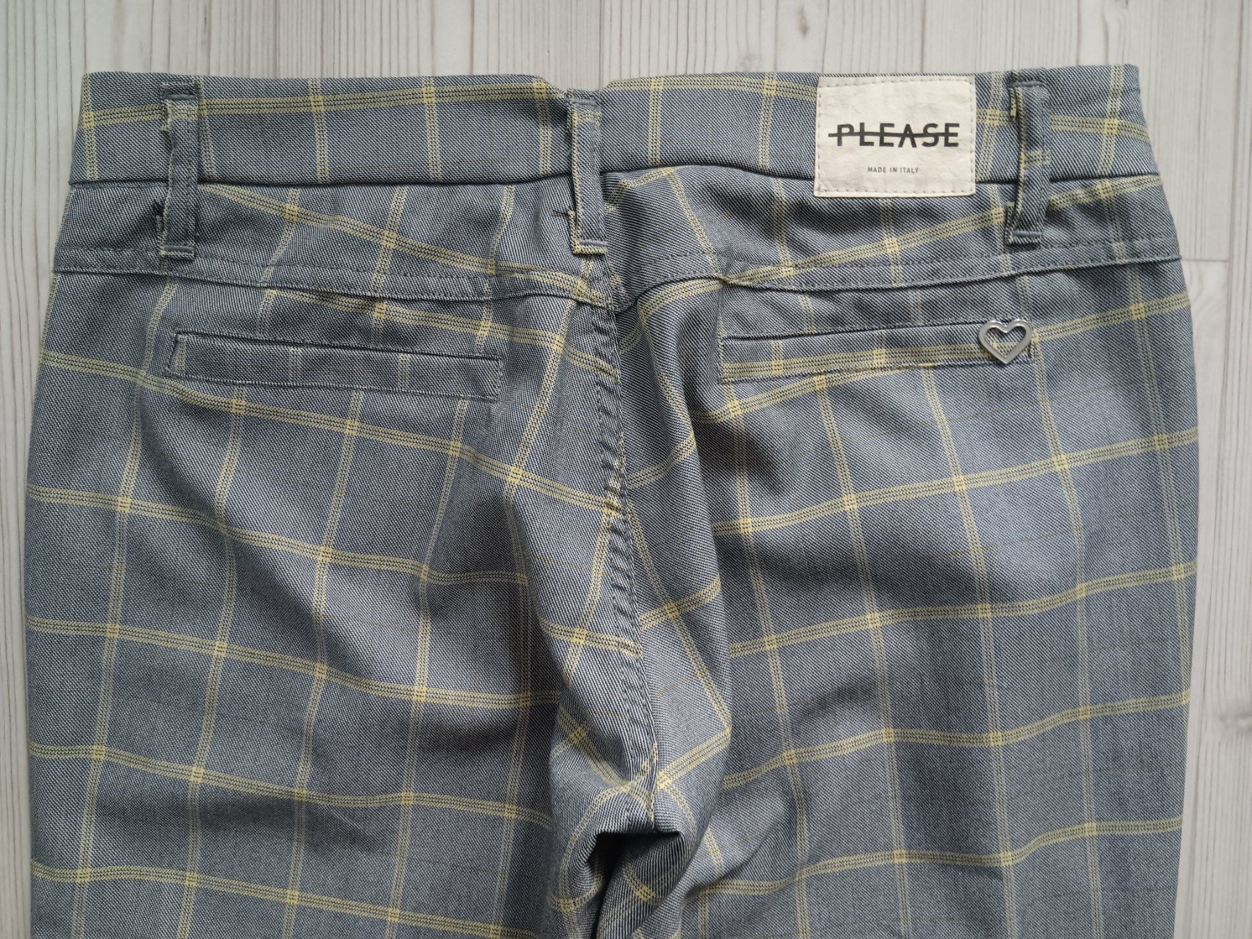 Please Jeans Hosen: PLEASE Pantalon / Hose taille / Grosse L – Gebraucht aus Cossonay-ville von Super-Price-Quality 6