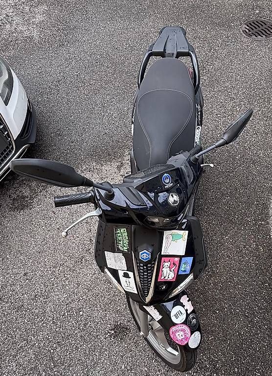 Scooters: Vendo Piaggio Liberty  – D'occasion à Bironico par ami_nl6s 3
