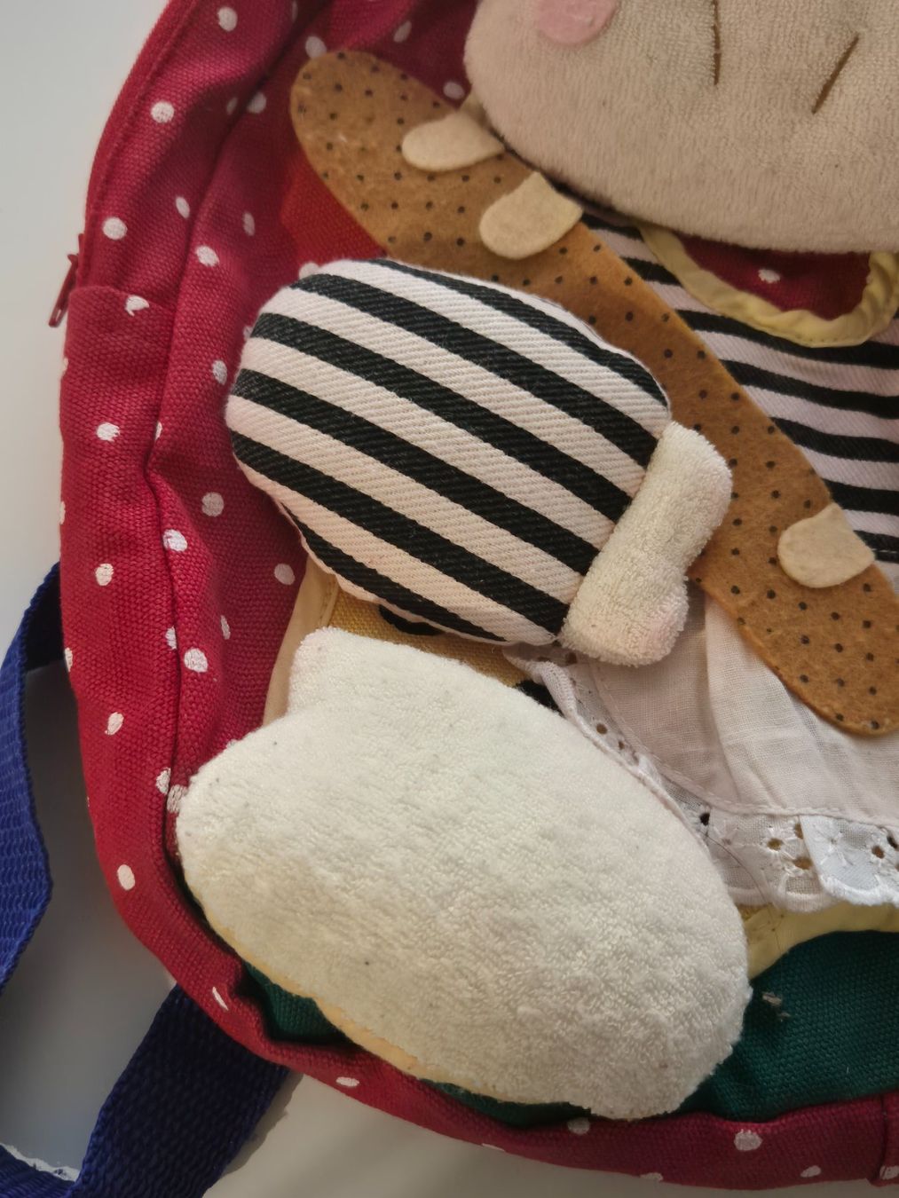 Borse & Zaini: Kleiner Kinder Rucksack – Usato da Zürich venduto da pau_y8mv 7