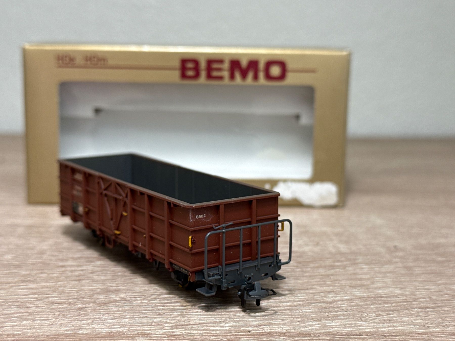 Bemo Modellini di ferrovie: Bemo 2255 172 Güterwagen RhB H0m – Usato da St-Aubin-Sauges venduto da tantome 3