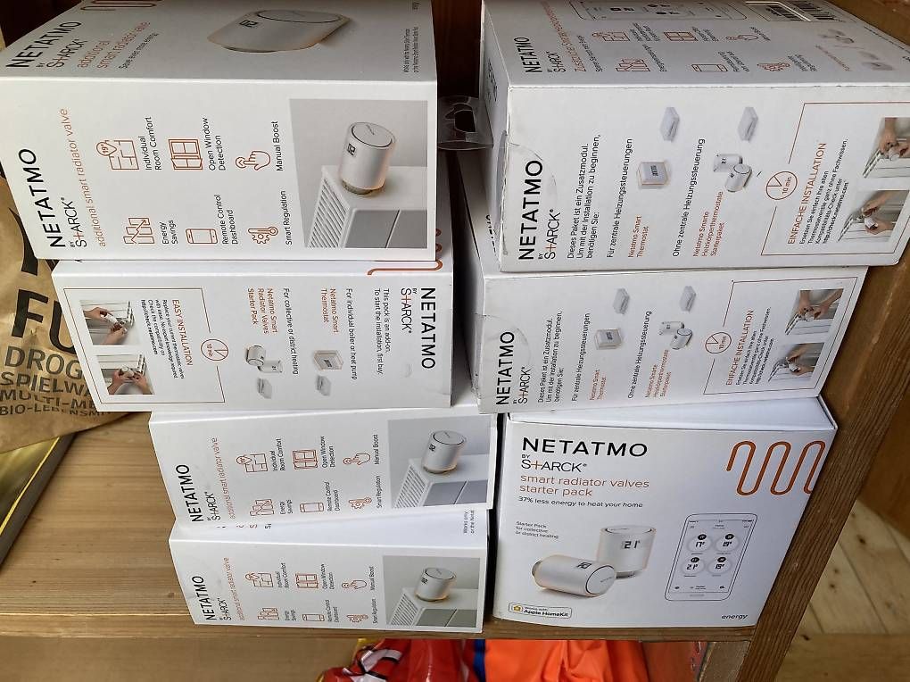 Radiatori: Netatmo Smarte Heizkörperventile – Usato da Bäretswil venduto da Simi86 3