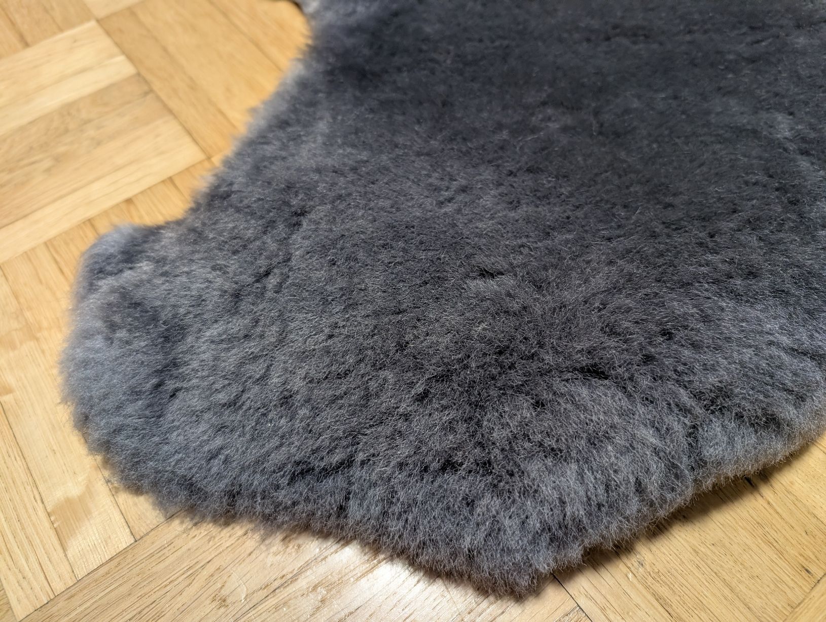 Coperte: Echtes Schaffell grau – Nuovo (secondo la descrizione) da Buchs ZH venduto da rol_tn8h 2