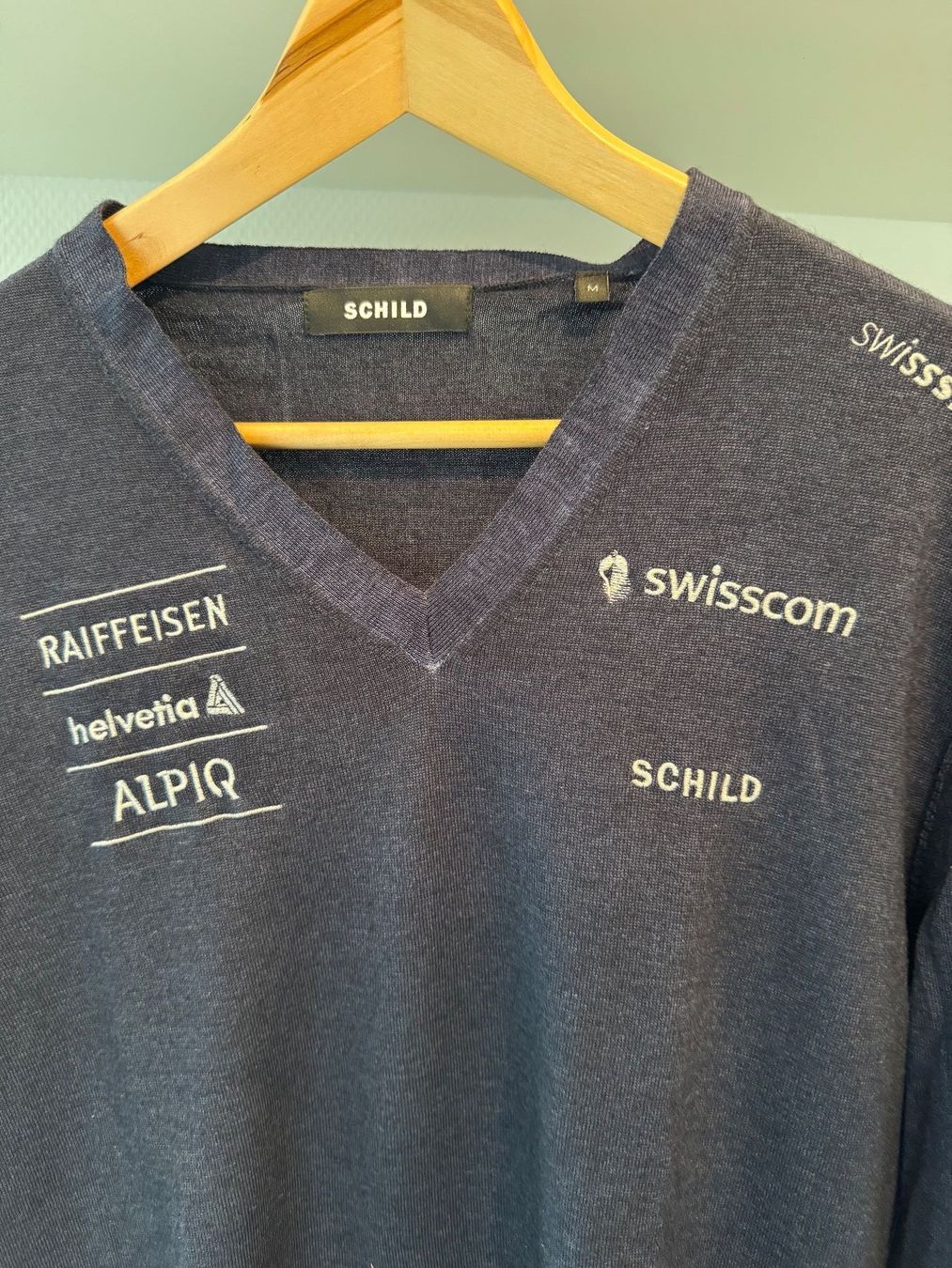 Maglioni & Felpe: Swiss Ski Pullover – Nuovo (secondo la descrizione) da Zürich venduto da maj_x5cp 1
