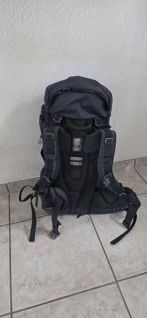 46 Nord Zaini: Wanderrucksack 46N Terrano,, 40 Liter – Usato da Zufikon venduto da Xelvia 1