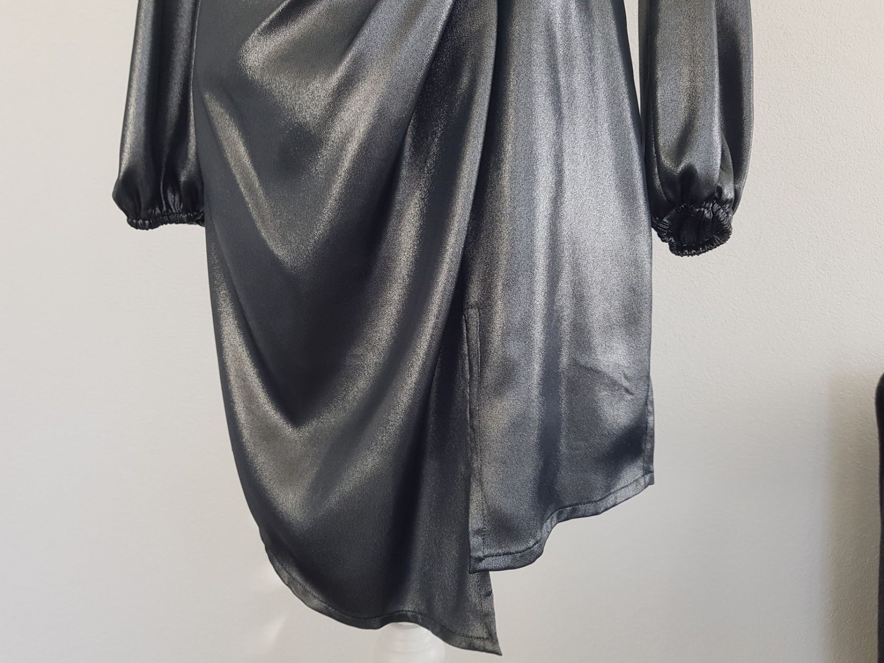 Sisley Lotti di vestiti: Festliches Kleid – Usato da Magden venduto da stricklady 4