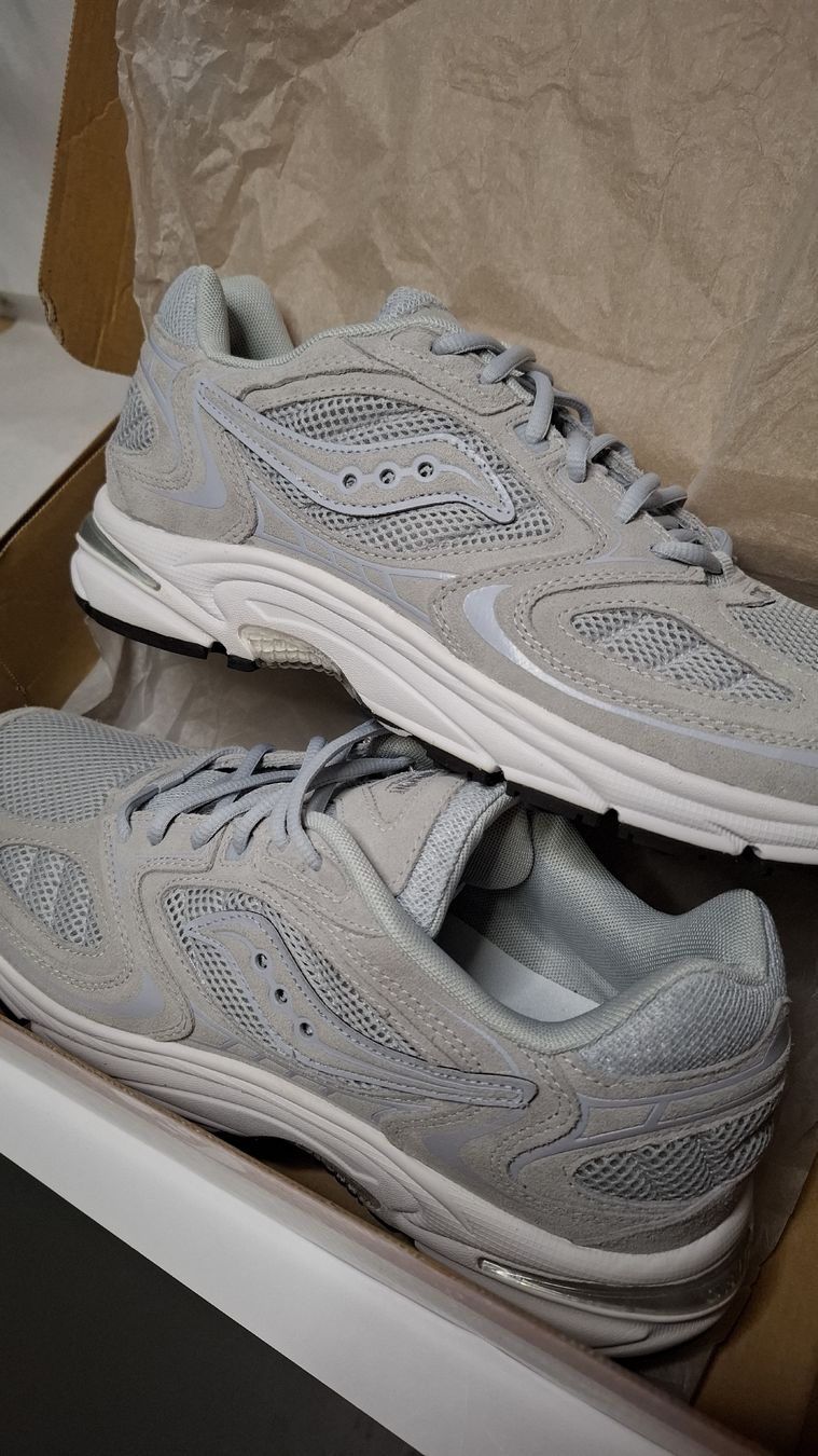 Saucony Scarpe da uomo: Saucony grid jazz 9, neuves! Taille 45 – Nuovo e nell'imballaggio originale da Le Landeron venduto da rue_k9kg 2