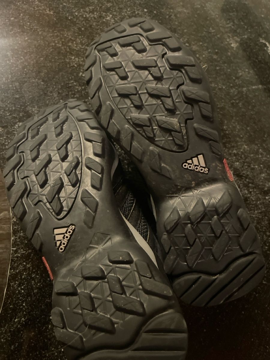 Adidas Scarpe per ragazzi: Knabenboots Adidas Terrex – Usato da Zizers venduto da Hallab 1