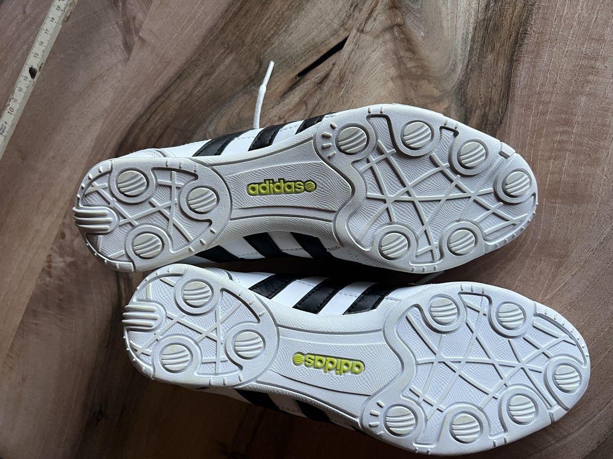 Adidas Scarpe da donna: Adidas Schuhe, Grösse 39 1/3 – Nuovo (secondo la descrizione) da Derendingen venduto da Laubfleckerli 2