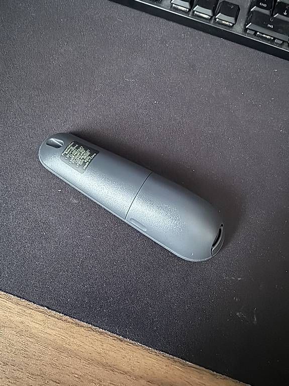Fernbedienungen: Logitech R500s Laserpointer – Gebraucht aus Freienstein von Blacktiger_ 1