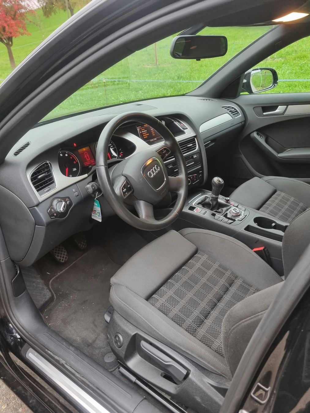 Audi Autos: Audi A4 B8 frisch ab MFK – Gebraucht aus Udligenswil von pau_h7df 5