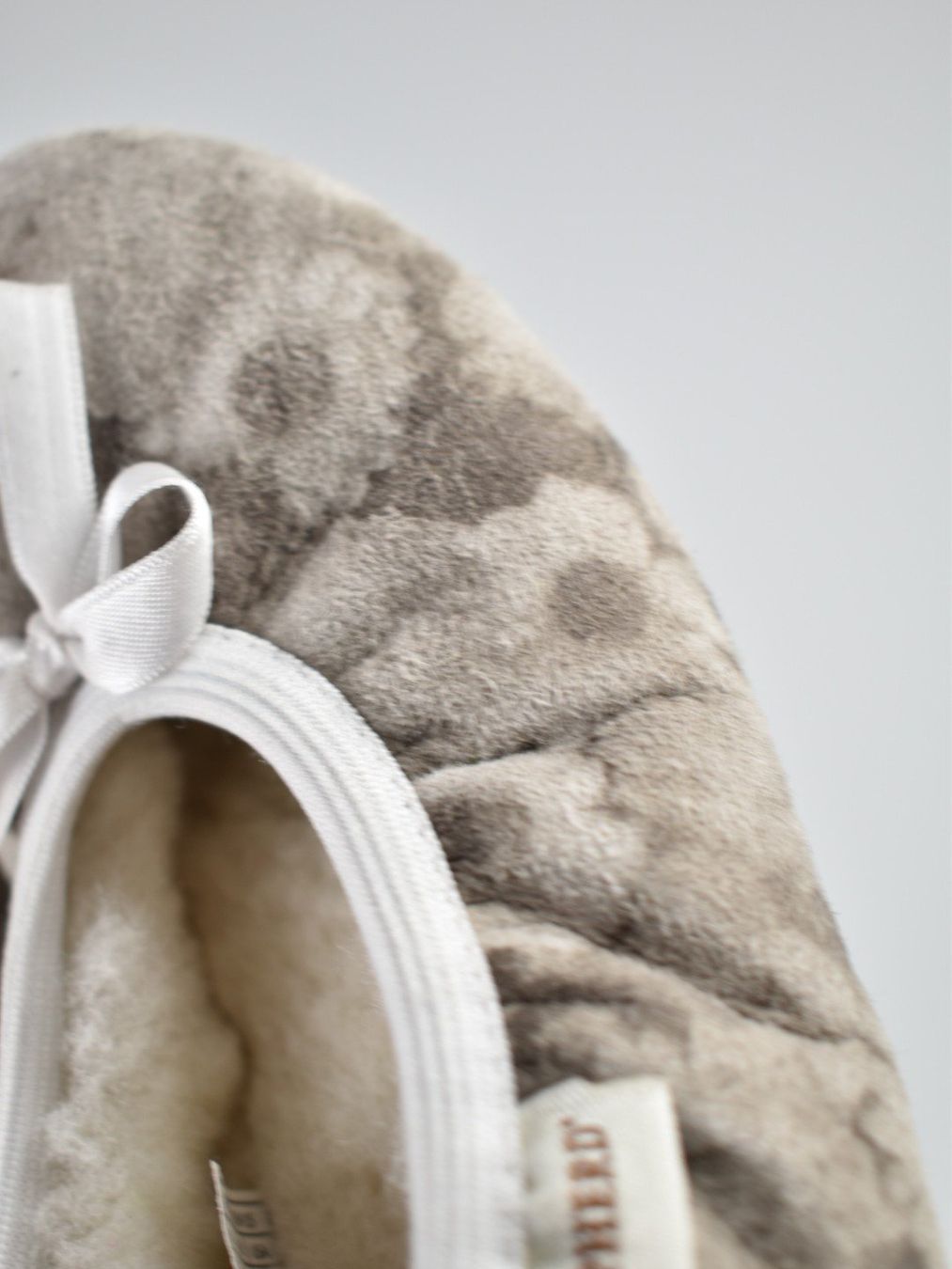 Scarpe per ragazze: Shepherd Lammfell Hausschuhe, Gr.32 – Usato da Nürensdorf venduto da 2ND_STORY 7