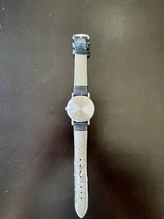 Mondaine Orologi: MWatch Mondaine Quarz – Usato da Bern venduto da mia_8nfn 2
