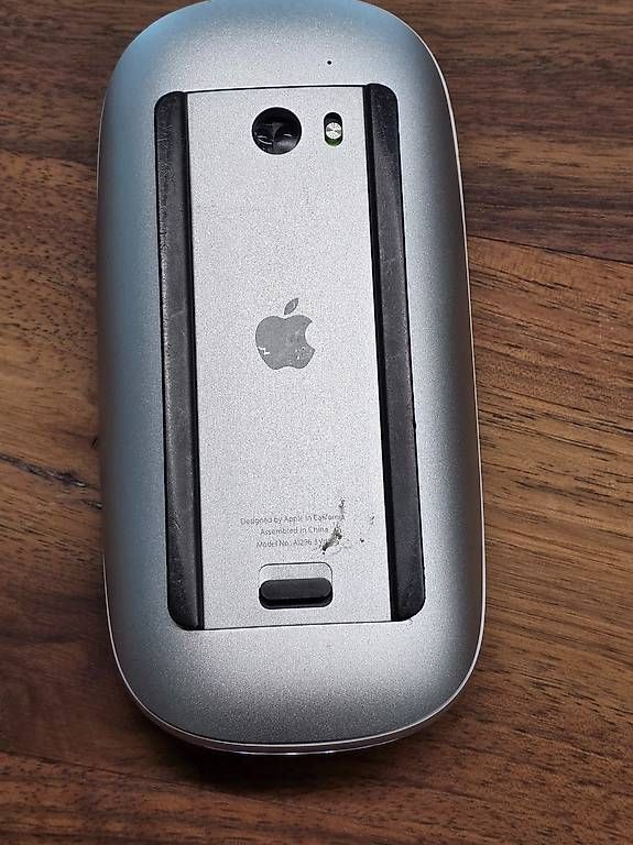 Maus: Apple Magic Mouse A1296 1. Gen Bluetooth – Gebraucht aus Dietlikon von Bonamesa 1