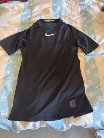 Nike pro