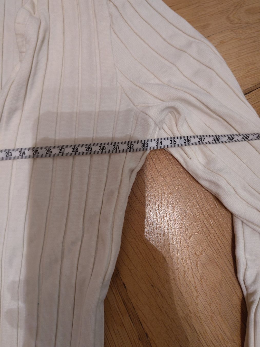 Maglioni & Felpe: Longsleeve – Usato da Bern venduto da Linii 1