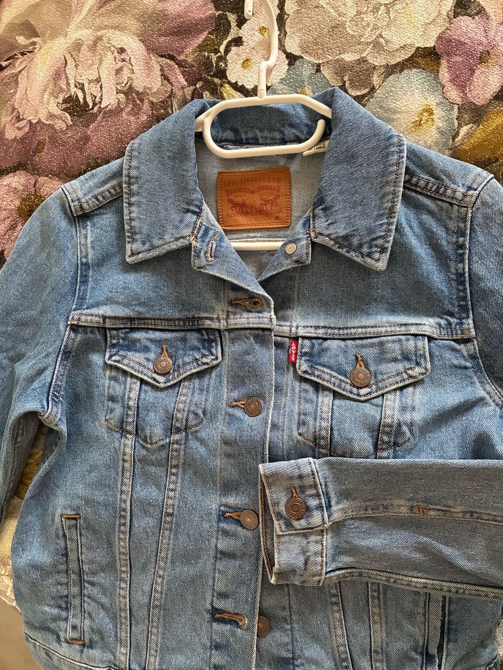 Levi's Jacken: Levis Jeansjacke gr. M 36/38 – Gebraucht aus St. Gallen von Fisch79 3