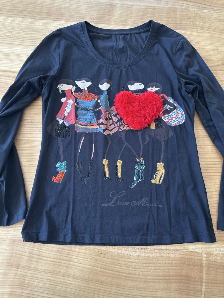 Moschino T-shirt: Shirt Love Moschino – Nuovo (secondo la descrizione) da illnau venduto da sapperlotti 1