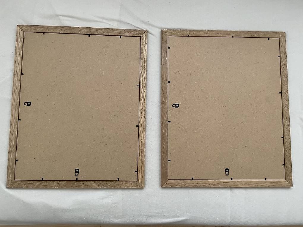 Micasa Bilderrahmen: 2 Bilderrahmen 40x50cm Eiche – Gebraucht aus Luzern von bse_11x 1