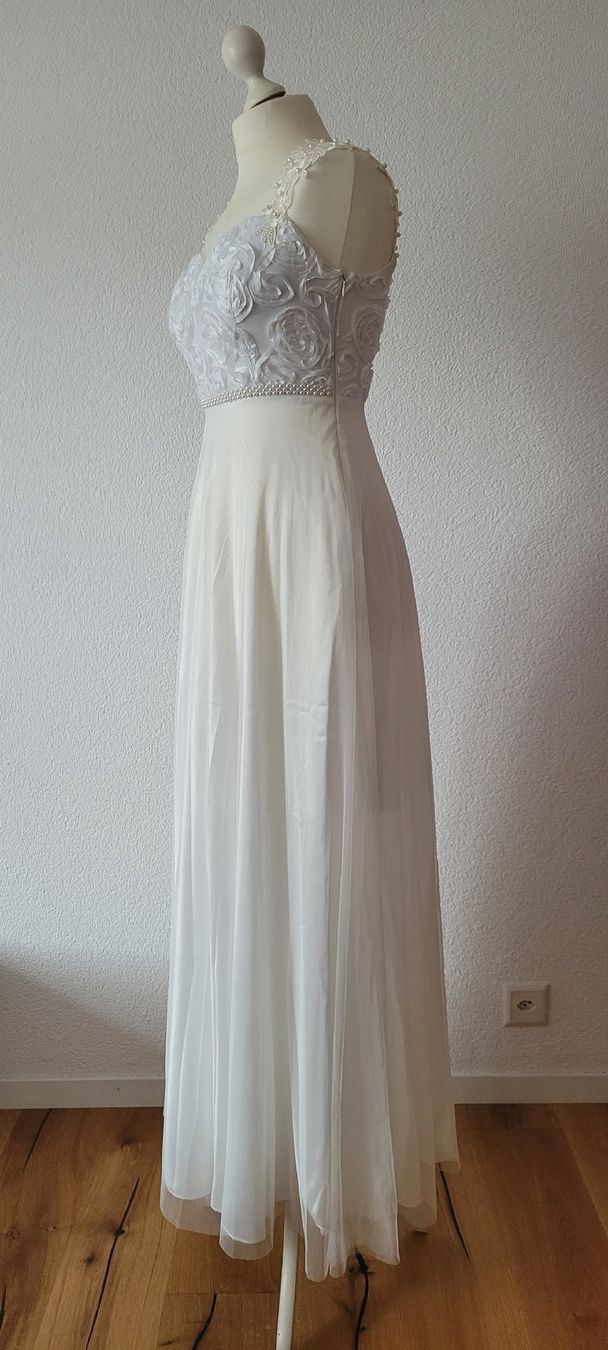 Robes: traumhaft schönes Brautkleid – D'occasion à Herisau par Yyyoga