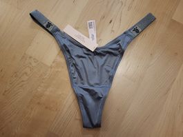 Victoria's Secret String Satin VS Strasssteine Gr. M Grau