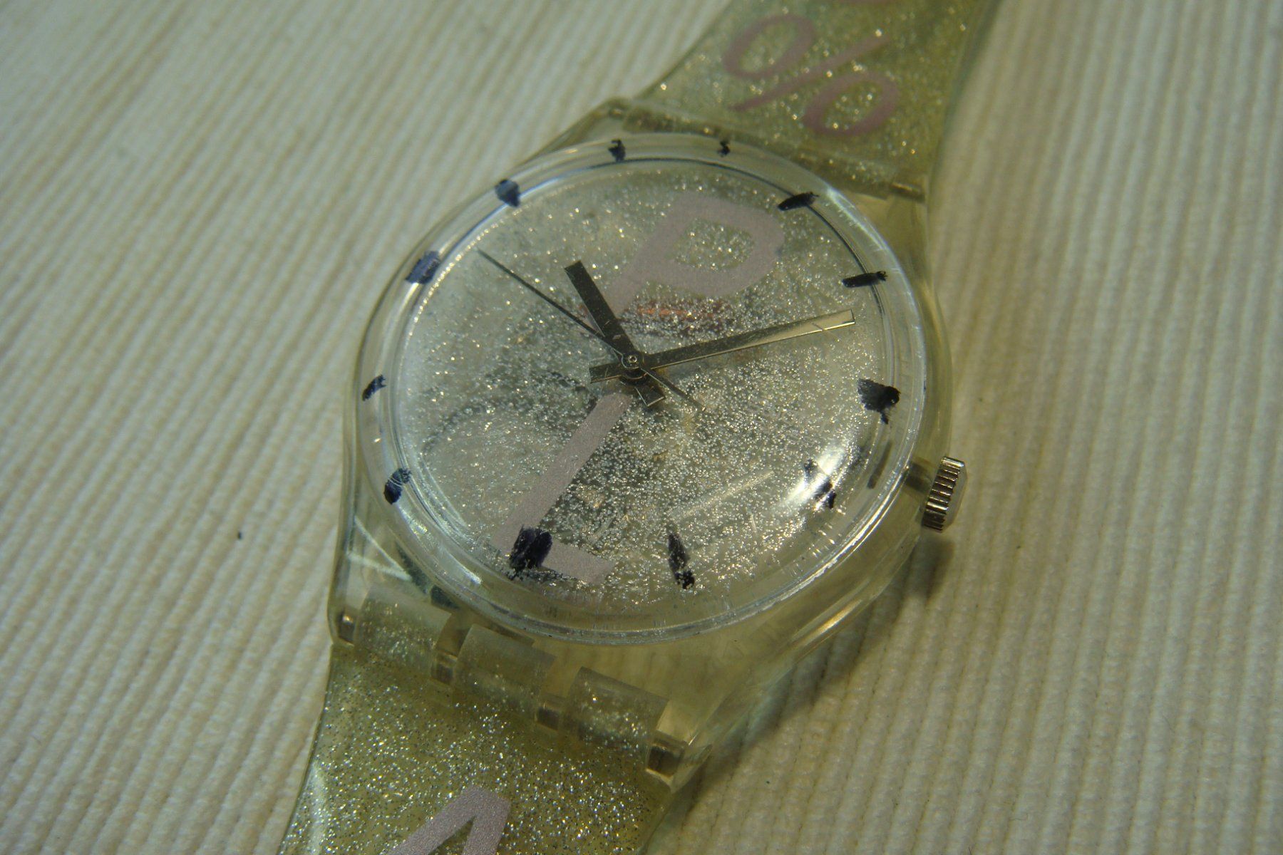 Swatch Montres: Swatch Modell "100% Plastic" – D'occasion à Emmenbrücke par kuhn4951 4