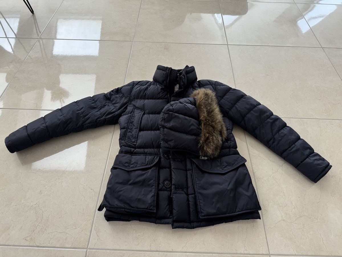 Moncler Giacche: Moncler Clunye Daunenjacke | Grösse M – Usato da Liestal venduto da Enverkahraman 2