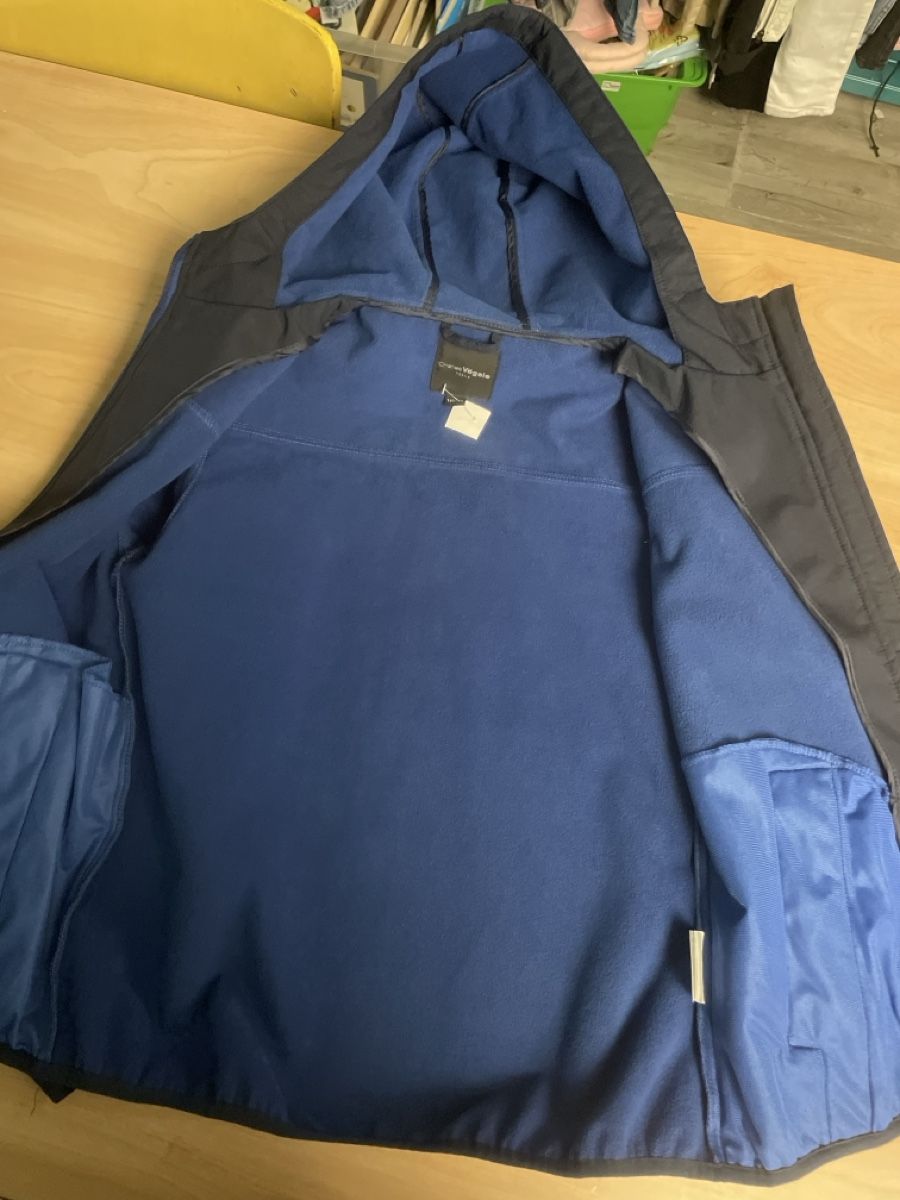 Giacche & Cappotti: Charles Vögele Softshelljacke, Gr. 146/152, Neu – Nuovo (secondo la descrizione) da Obergerlafingen venduto da cabo4 2